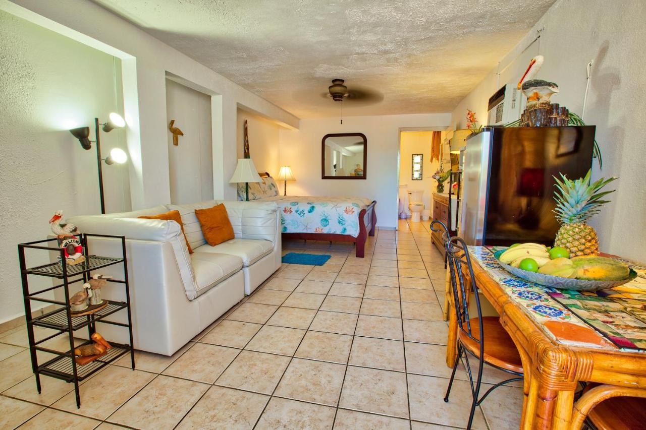 רינקון Coconut Palms Inn מראה חיצוני תמונה