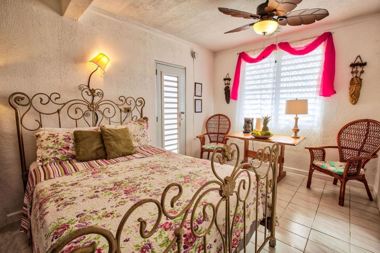 רינקון Coconut Palms Inn מראה חיצוני תמונה