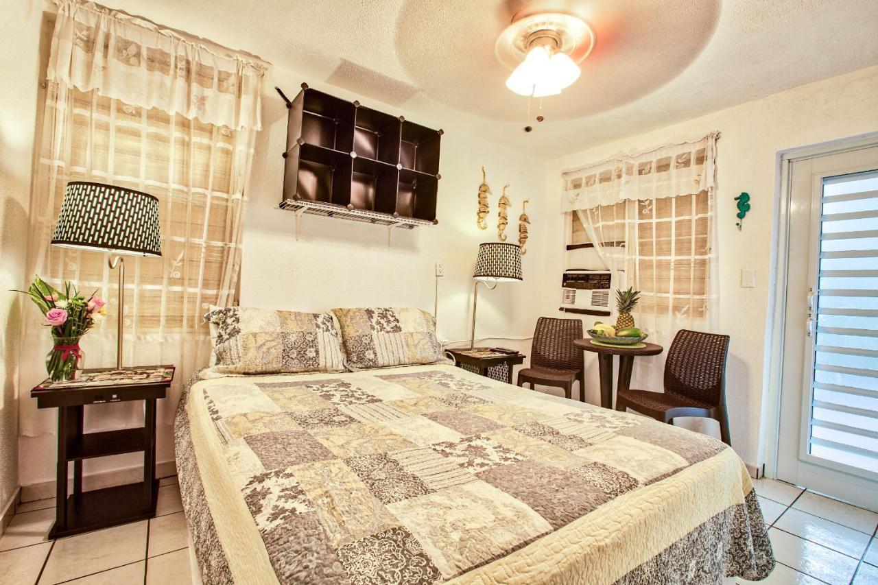 רינקון Coconut Palms Inn מראה חיצוני תמונה