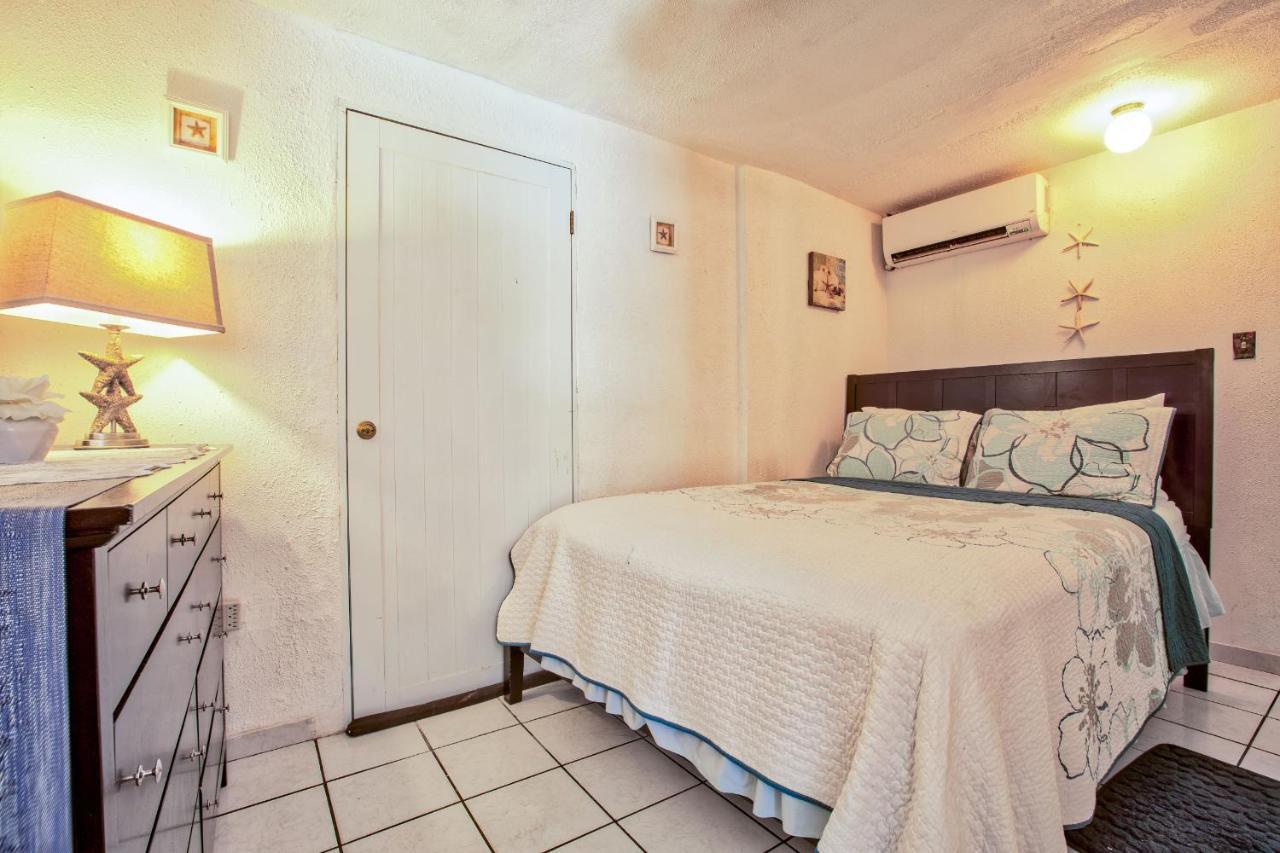 רינקון Coconut Palms Inn מראה חיצוני תמונה
